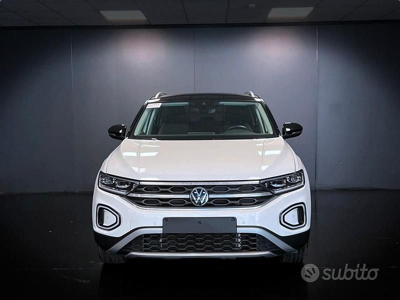 Usata VW T-Roc Style 150 CV (110 kW) 2023 Bianco SUV