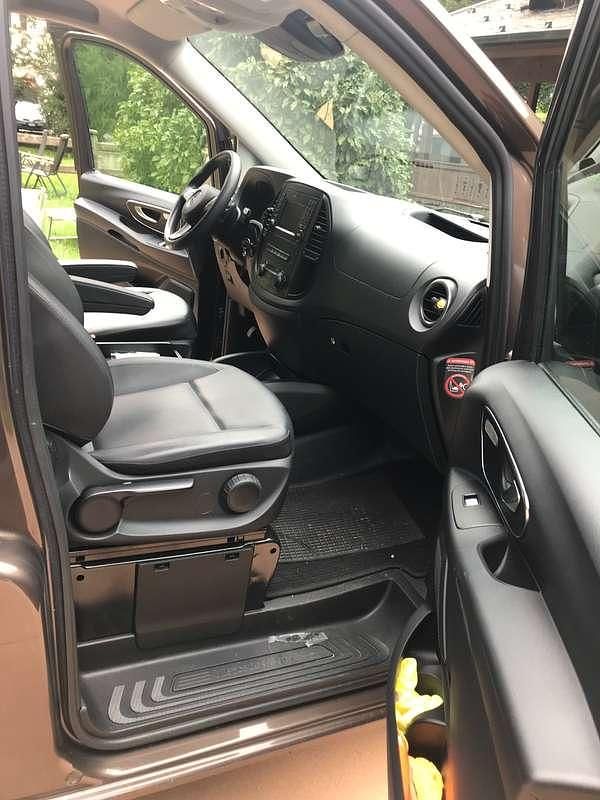 Usata Mercedes Vito 190 CV (139 kW) 2017 Marrone Furgone