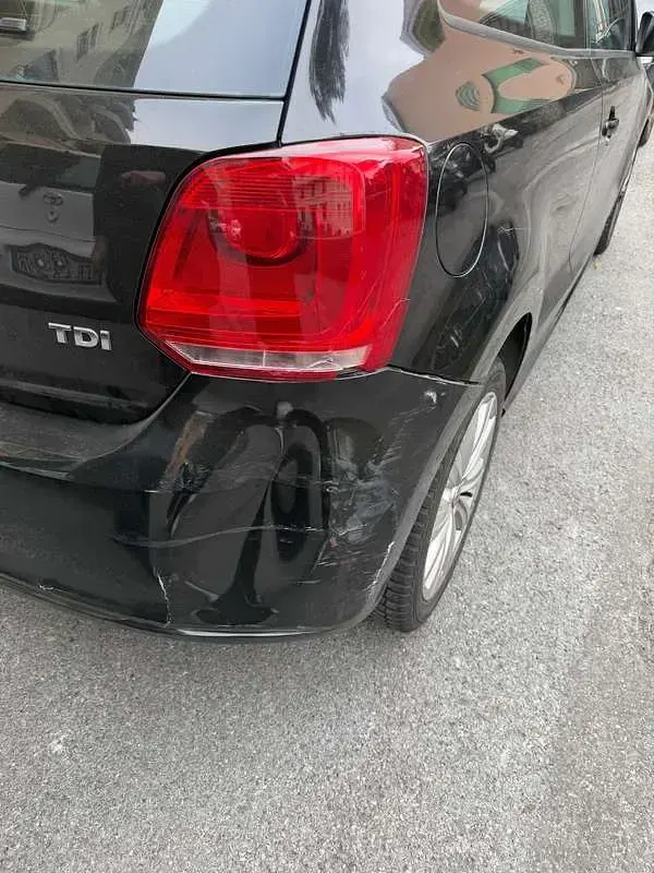 Usata VW Polo Comfortline 75 CV (55 kW) 2013 Nero Utilitaria
