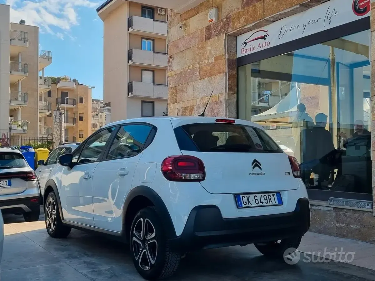 Usata Citroën C3 Feel 102 CV (75 kW) 2022 Bianco Utilitaria
