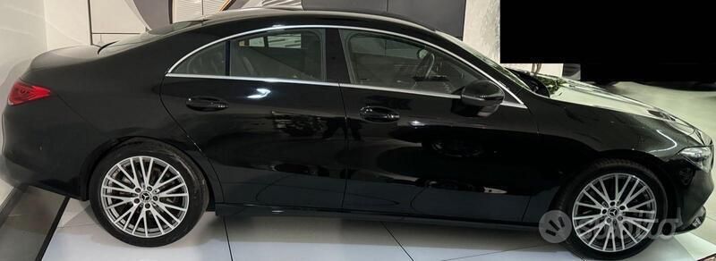 Usata Mercedes CLA200 150 CV (110 kW) 2020 Nero Coupé