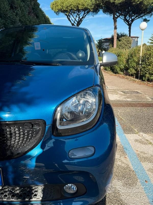 Usata Smart ForFour 90 CV (66 kW) 2017 Utilitaria