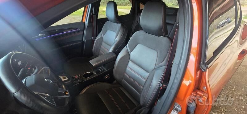 Usata Renault Arkana R.S. 145 CV (106 kW) 2021 Arancione SUV