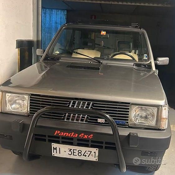 Usata Fiat Panda 4x4 50 CV (36 kW) 1987 Grigio Utilitaria