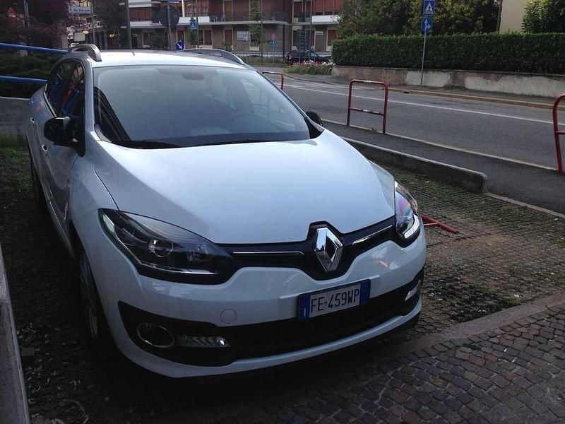 Usata 2016 Renault Mégane GrandTour LIMITED Station wagon | 8000 € (Super prezzo) - Immagine 1/4