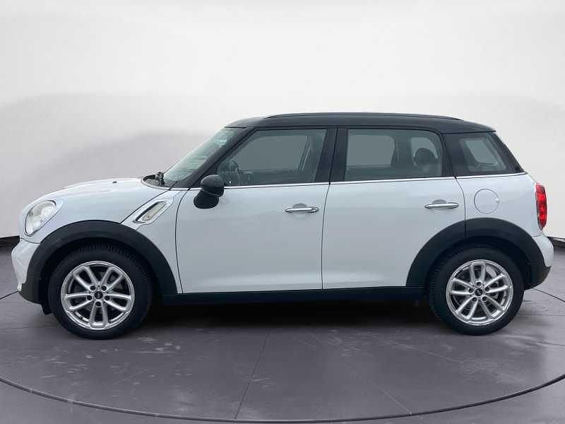 Usata Mini One D Countryman Business 90 CV (66 kW) 2015 Bianco SUV
