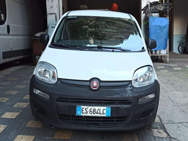 Bianco Usata 2013 Fiat Panda Pop Due volumi | 3900 € (Buon prezzo) - Immagine 1/4