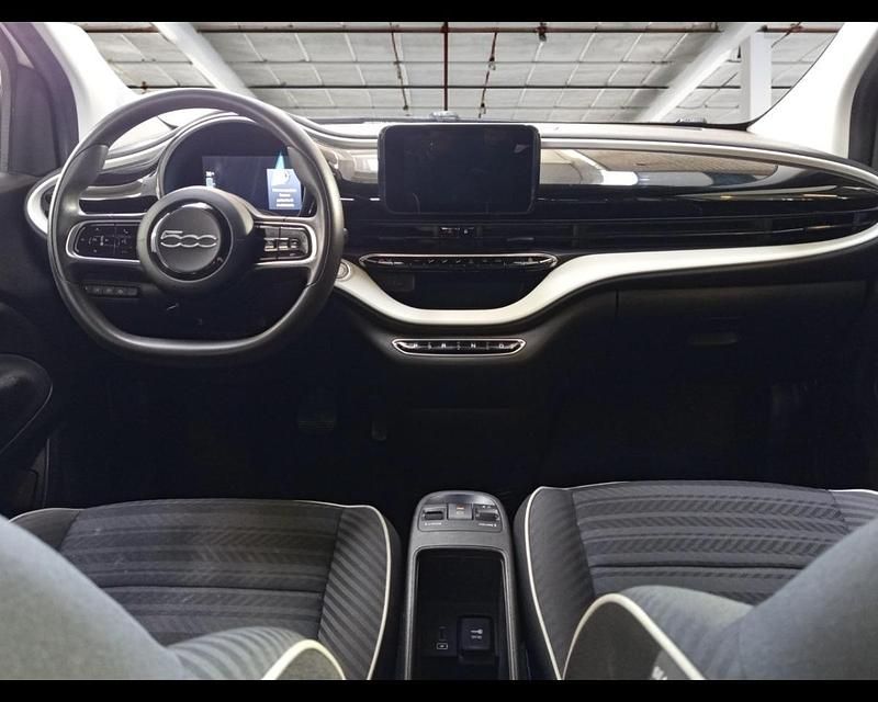 Usado Fiat 500e Passion 86 kW (118 CV) 2021 Blanco