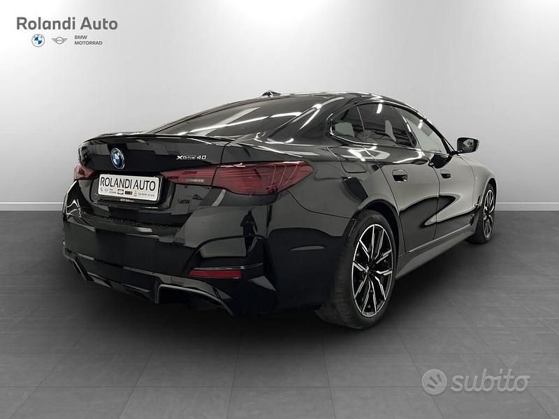 Usata BMW i4 M Sport 294 kW (401 CV) 2025 Nero Berlina