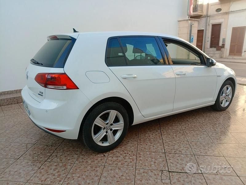 Usata VW Golf VII Executive 110 CV (80 kW) 2016 Bianco Berlina