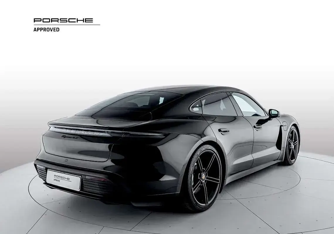 Usata Porsche Taycan Performance Package 139 kW (190 CV) 2021 Nero Berlina
