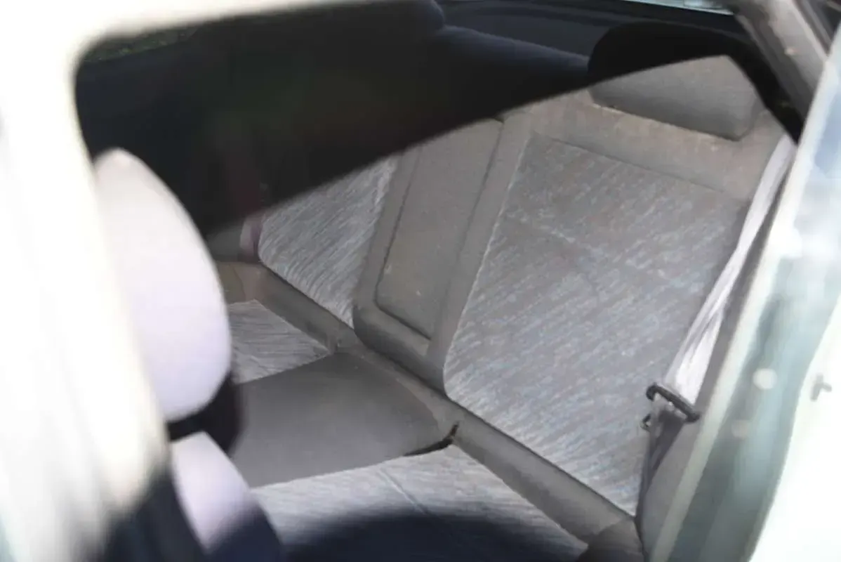 Usata Mazda 323F 144 CV (105 kW) 1997 Bianco Berlina