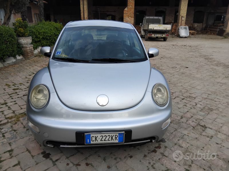 Usata VW Beetle 2003 Grigio Utilitaria