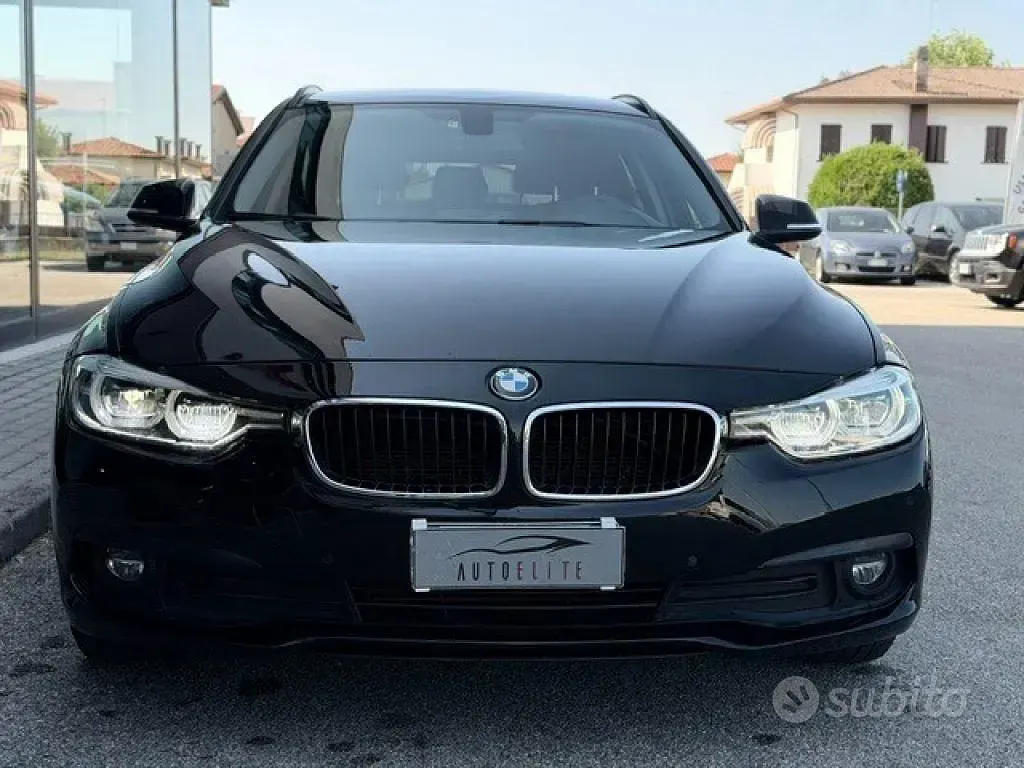 Usata BMW 318 Advantage 150 CV (110 kW) 2017 Nero Station wagon