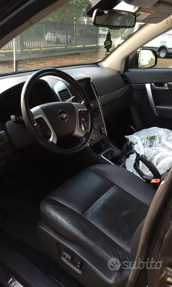 Usata Chevrolet Captiva 127 CV (93 kW) 2010 Nero SUV
