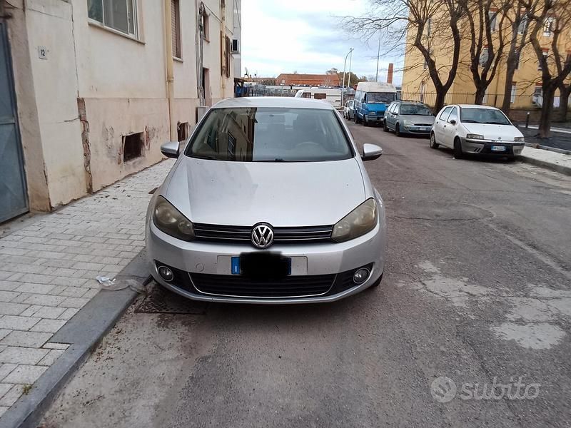 Usata VW Golf VI 105 CV (77 kW) 2010 Grigio Utilitaria