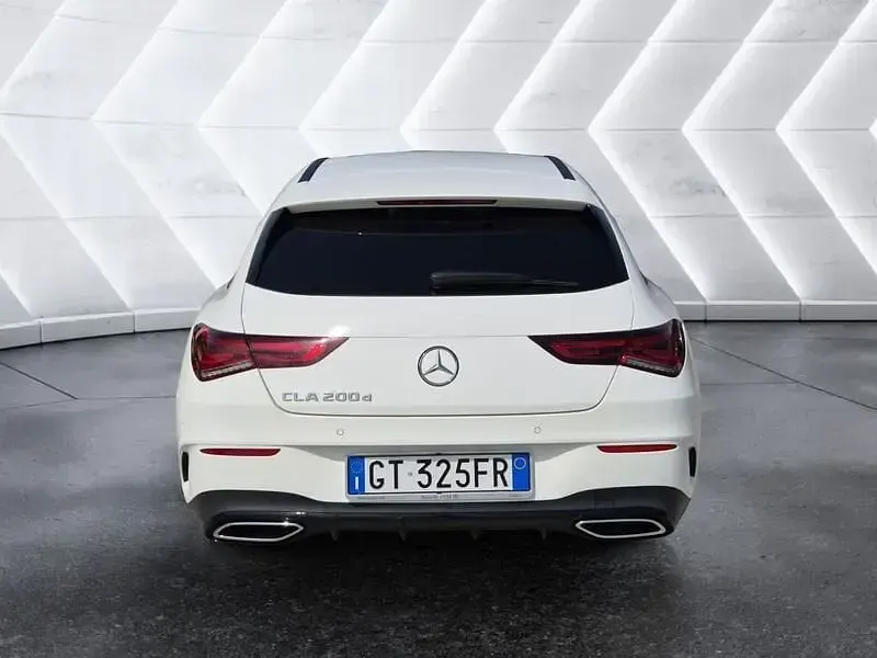 Usata Mercedes CLA200 Premium 150 CV (110 kW) 2024 Bianco Coupé