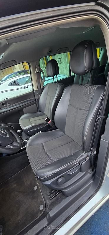 Usata Renault Espace 173 CV (127 kW) 2012 Argento Monovolume