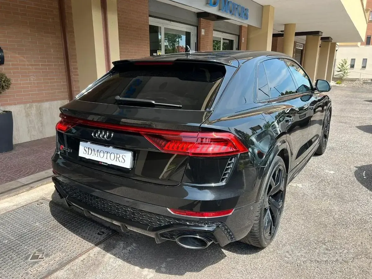 Usata Audi Q8 Comfort 600 CV (441 kW) 2021 Nero SUV