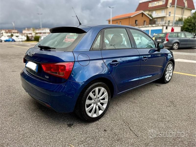Usata Audi A1 90 CV (66 kW) 2013 Blu Utilitaria