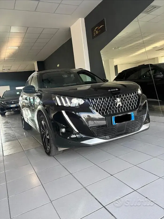 Usata Peugeot 2008 GT 131 CV (96 kW) 2020 Nero SUV