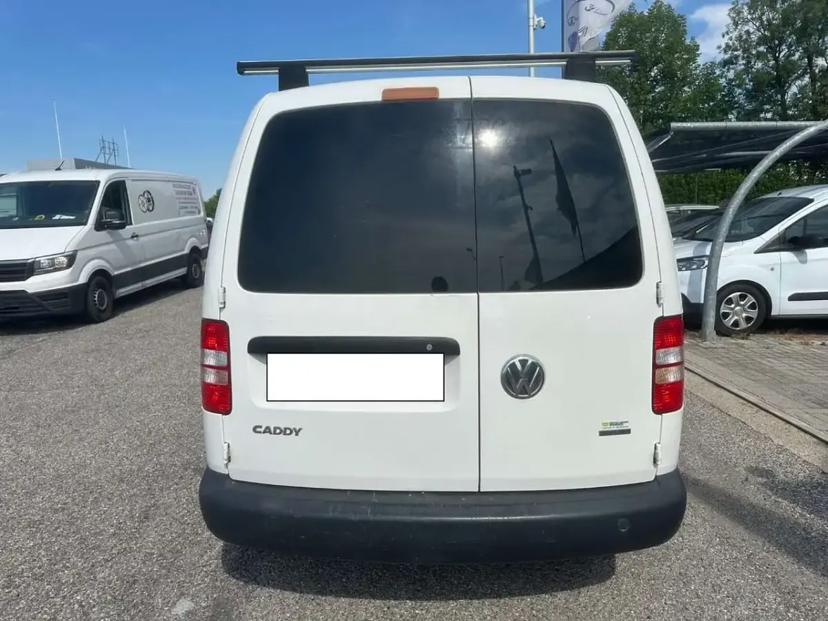 Usata VW Caddy 109 CV (80 kW) 2011 Bianco Monovolume