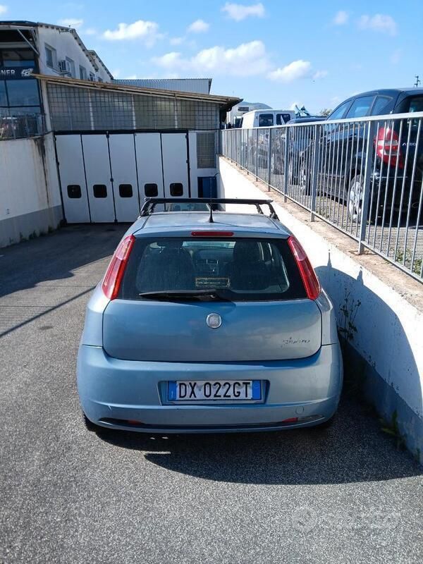 Usata Fiat Grande Punto 90 CV (66 kW) 2009 Blu Utilitaria