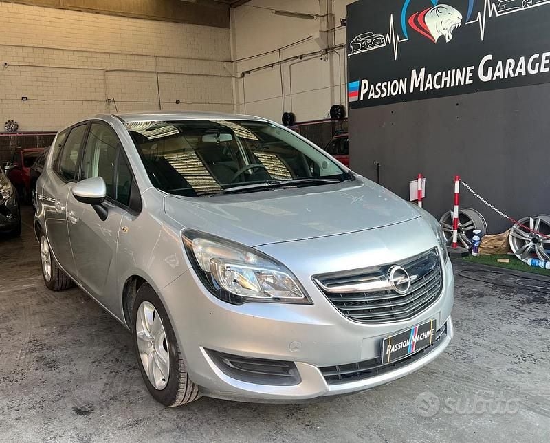 Usata Opel Meriva 120 CV (88 kW) 2017 Grigio Monovolume
