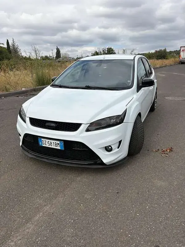Usata Ford Focus Titanium 109 CV (80 kW) 2009 Berlina