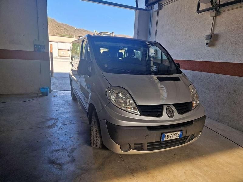 Usata Renault Trafic 114 CV (83 kW) 2010 Other Monovolume