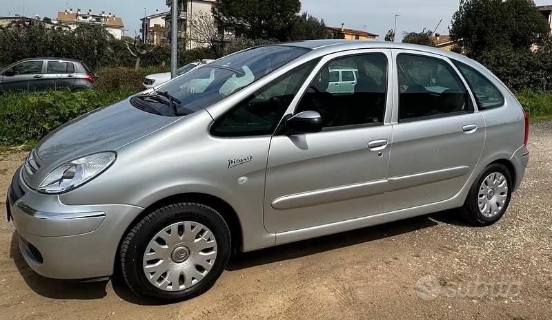 Usata Citroën Xsara Picasso 2005 Grigio Monovolume
