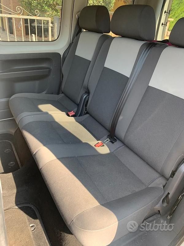 Usata VW Caddy 2011 Bianco Monovolume