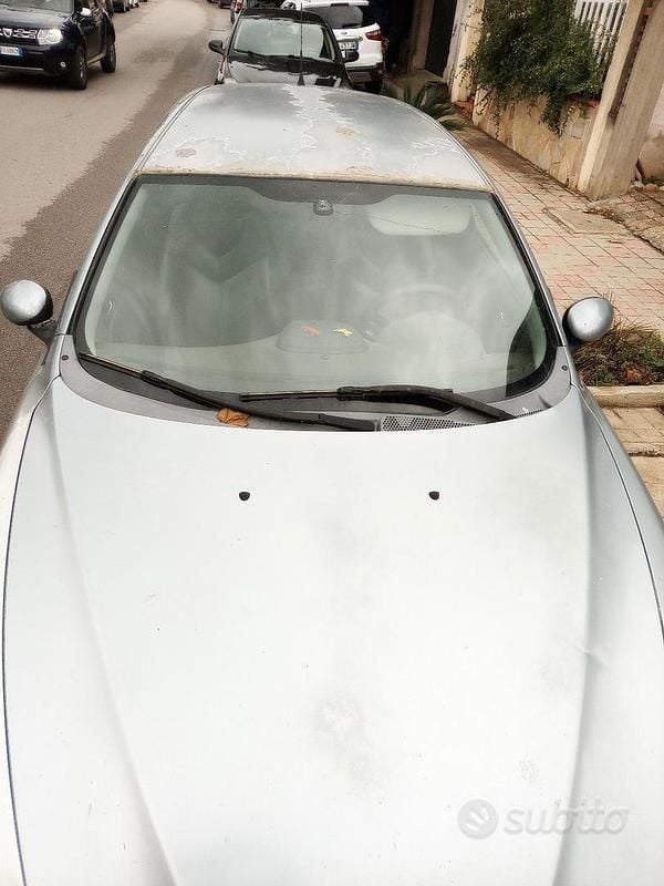 Usata Alfa Romeo 147 140 CV (102 kW) 2005 Utilitaria