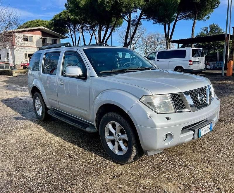 Usata Nissan Pathfinder 171 CV (125 kW) 2009 Argento SUV