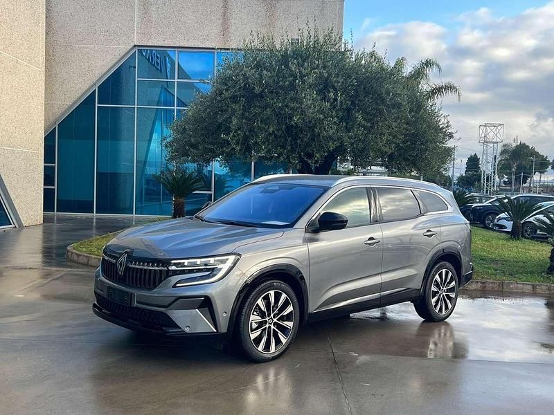 Grigio Nuova 2025 Renault Espace Techno SUV | 35.900 € (Buon prezzo) - Immagine 1/4
