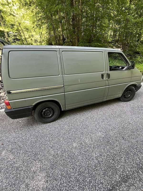 Usata VW T4 61 CV (44 kW) 1990 Verde Furgone
