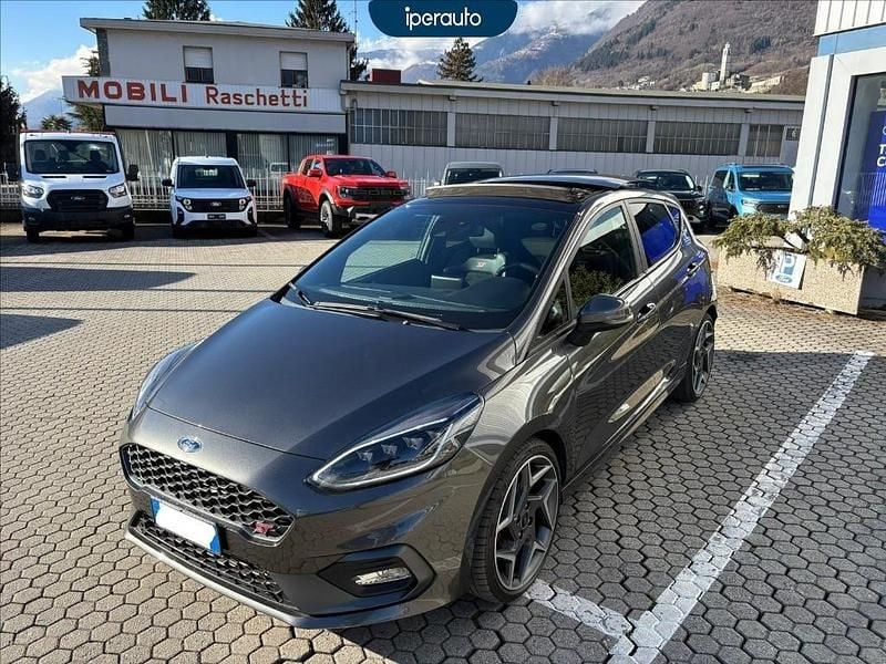 Usata Ford Fiesta Performance Edition 205 CV (150 kW) 2020 Grigio metallizzato Utilitaria