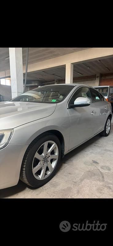 Usata Volvo S60 181 CV (133 kW) 2014 Berlina