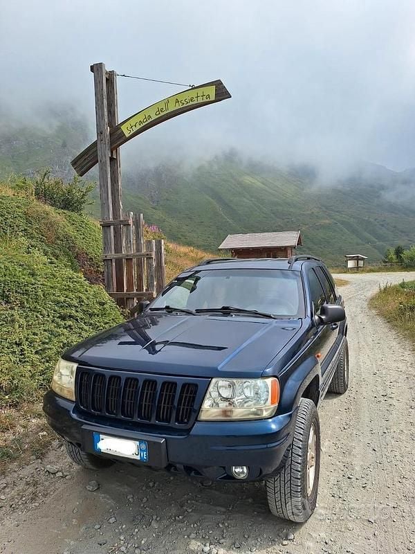 Usata Jeep Grand Cherokee 2000 Blu SUV