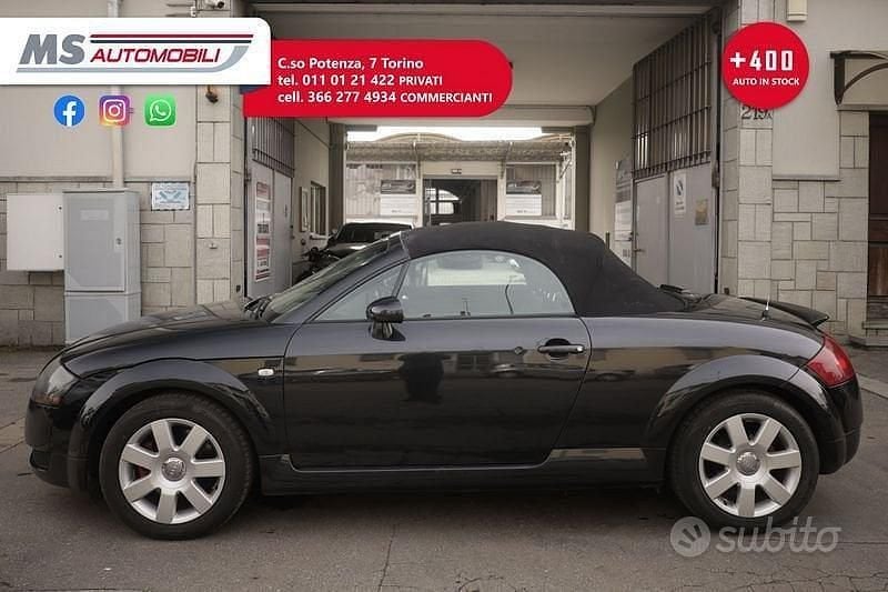 Usata Audi TT Roadster 180 CV (132 kW) 2004 Nero Cabrio