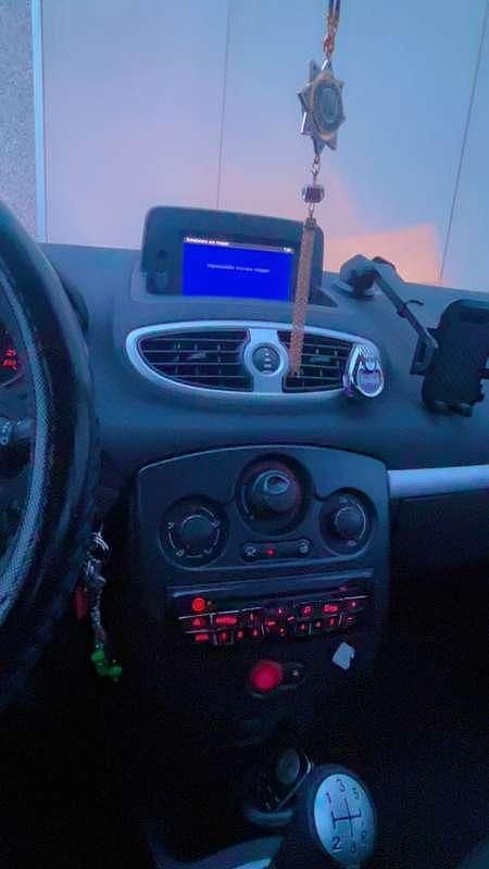 Usata Renault Clio II Campus 75 CV (55 kW) 2009 Berlina