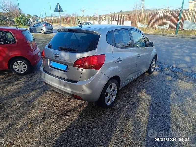 Usata Kia Venga Active 90 CV (66 kW) 2011 Grigio Utilitaria