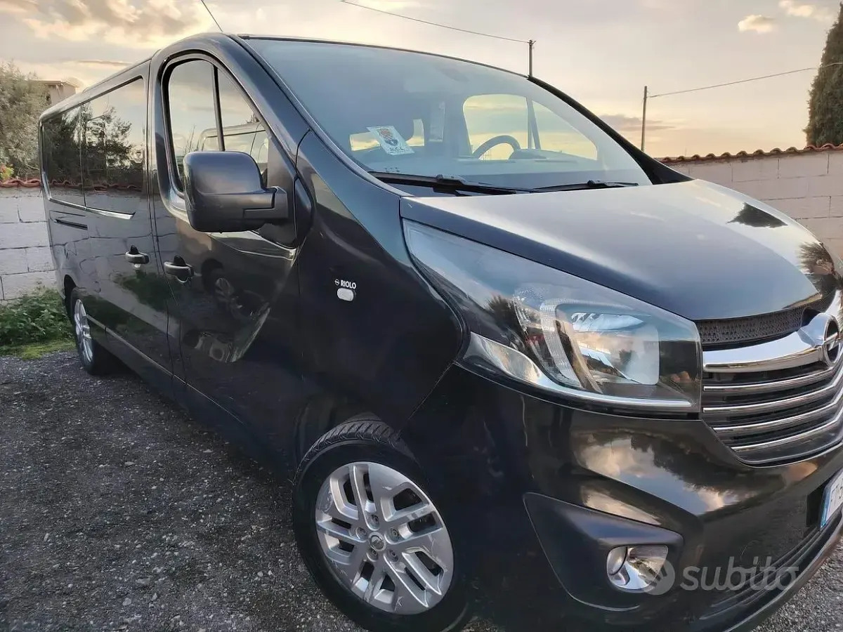 Usata Opel Vivaro-e Combi 145 CV (106 kW) 2019 Monovolume