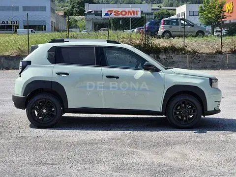 Nuova Fiat Grande Panda Icon 101 CV (74 kW) 2026 Verde Utilitaria