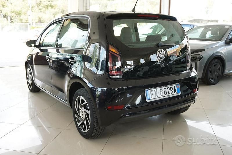 Usata VW up! move up! 60 CV (44 kW) 2019 Nero Utilitaria