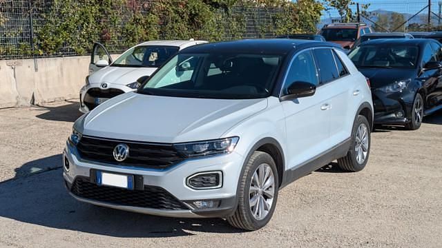 Usata VW T-Roc 115 CV (84 kW) 2018 Bianco SUV