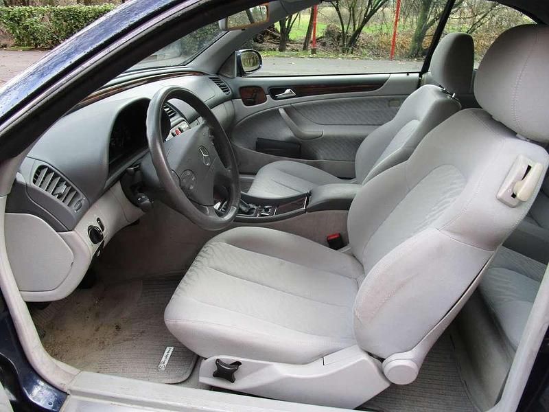 Usata Mercedes CLK200 Elegance 192 CV (141 kW) 2000 Blu/azzurro Cabrio