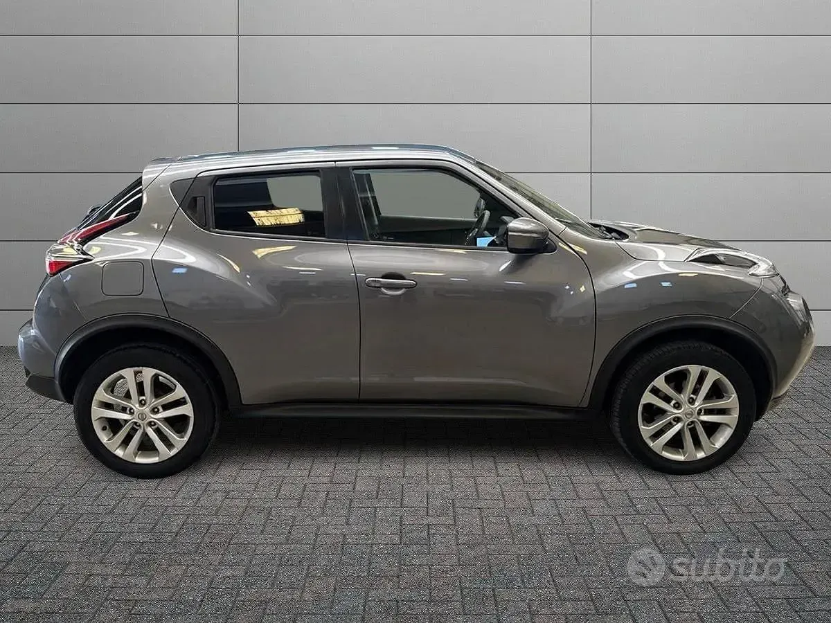 Usata Nissan Juke Acenta 110 CV (80 kW) 2016 Grigio SUV