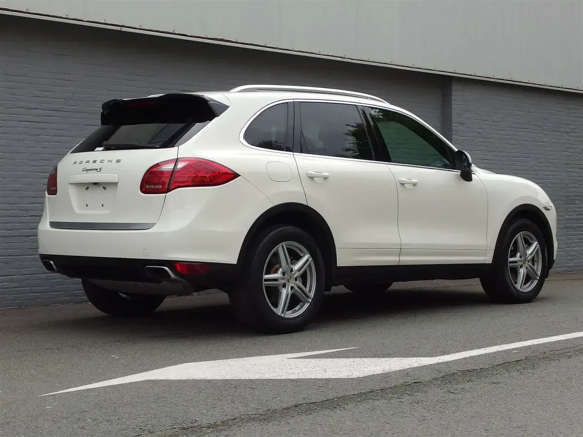Usata Porsche Cayenne S 400 CV (294 kW) 2010 Bianco SUV