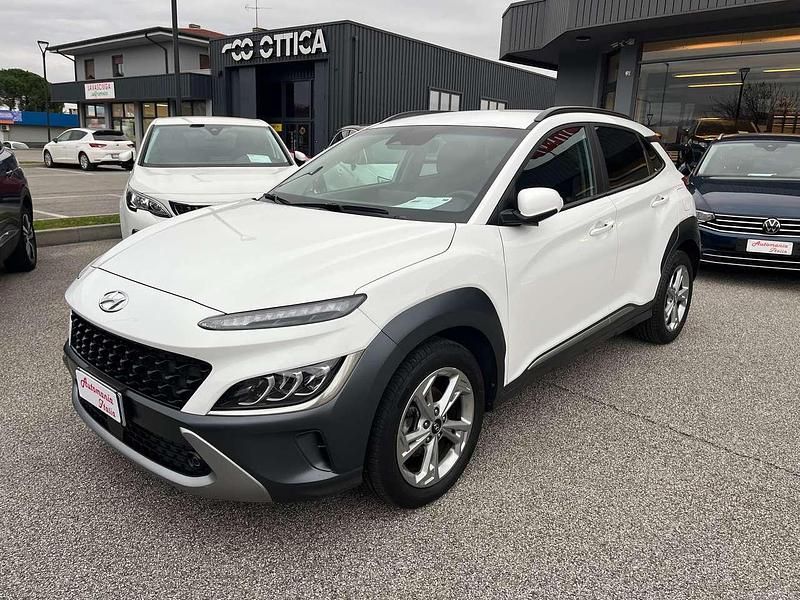 Bianco Usata 2021 Hyundai Kona SUV | 17.500 € (Cara) - Immagine 1/4